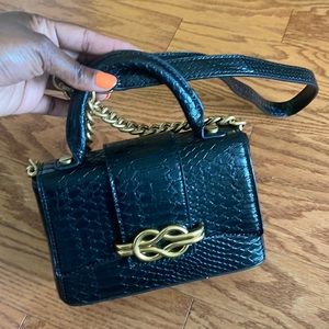 Black small bag with gold chain